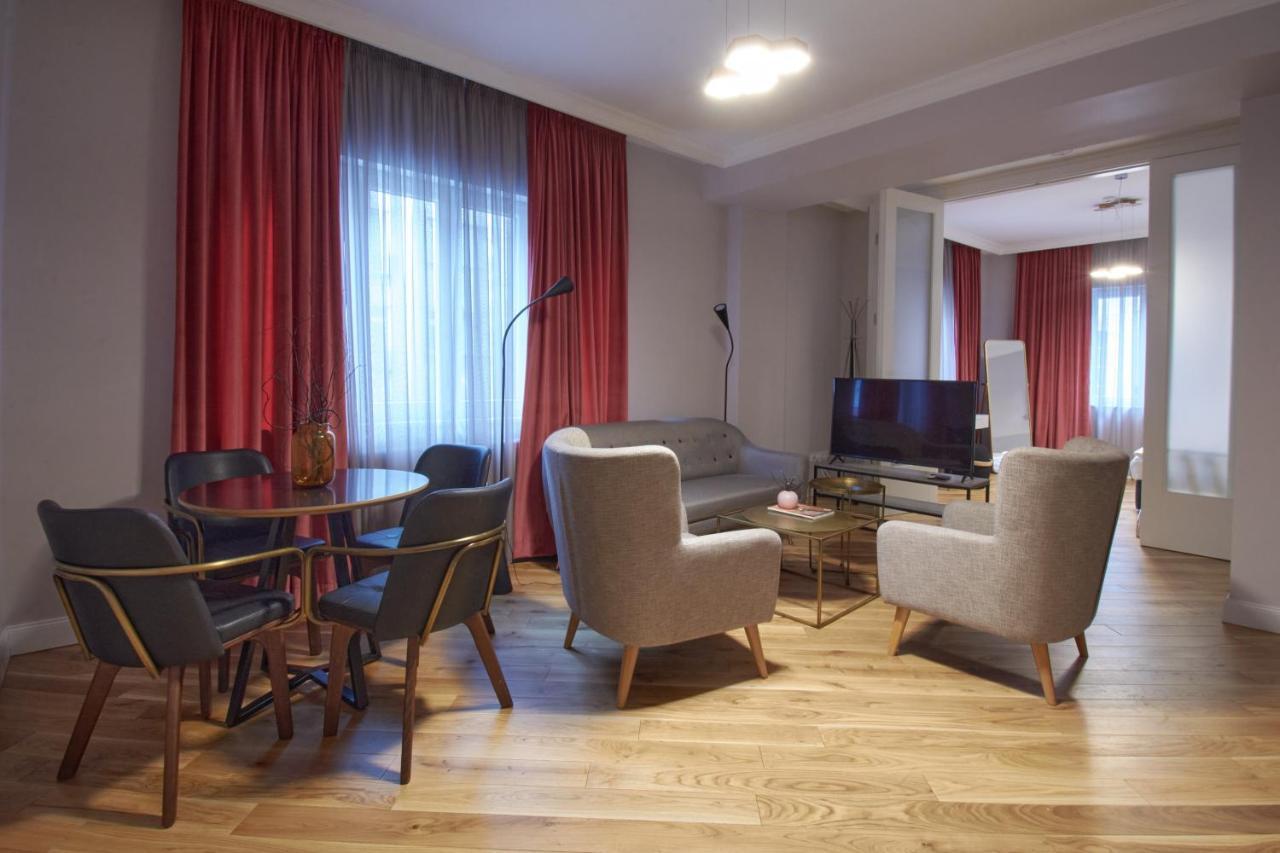 The Embassy Suites Sofia Bagian luar foto