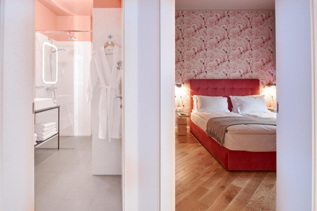 The Embassy Suites Sofia Bagian luar foto